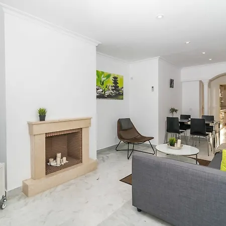 Senorio Giralda-sag Roomservice Apartment *